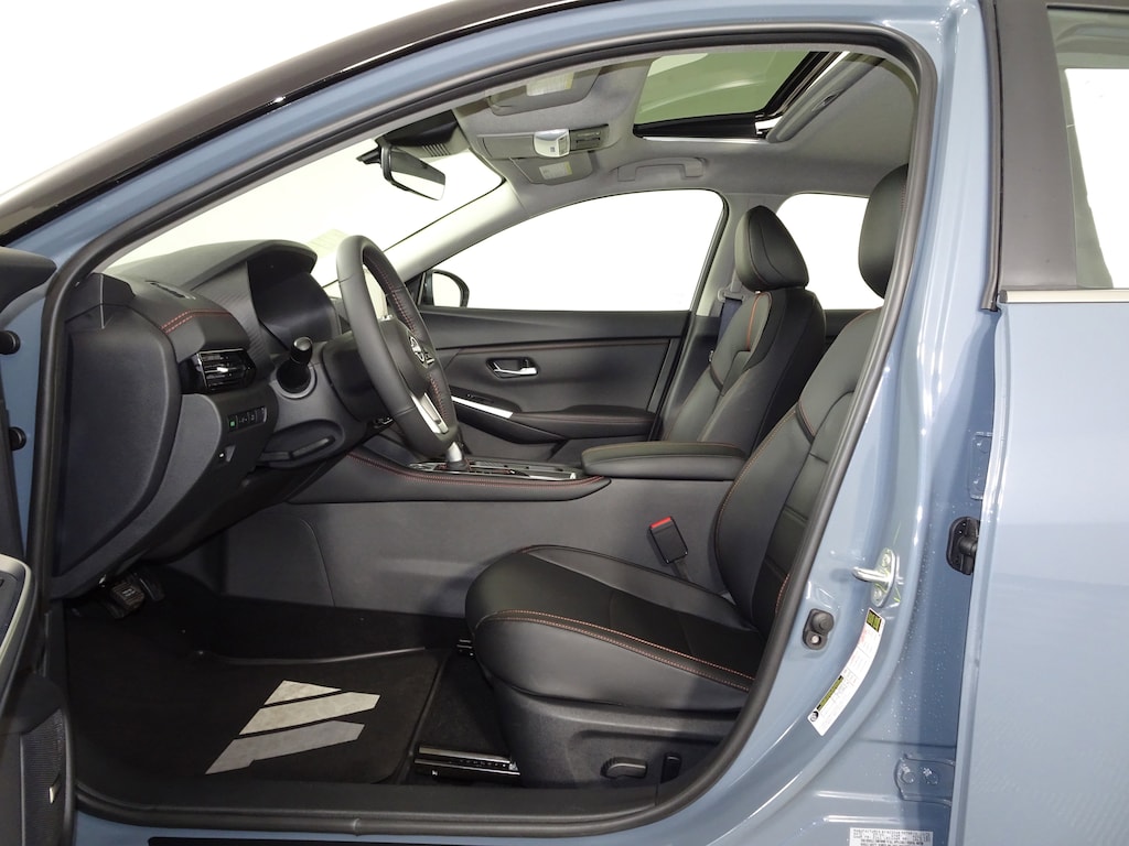 New 2025 Nissan Sentra SR Sedan