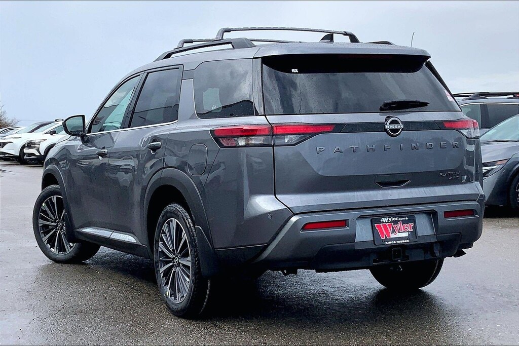 New 2026 Nissan Pathfinder Platinum SUV