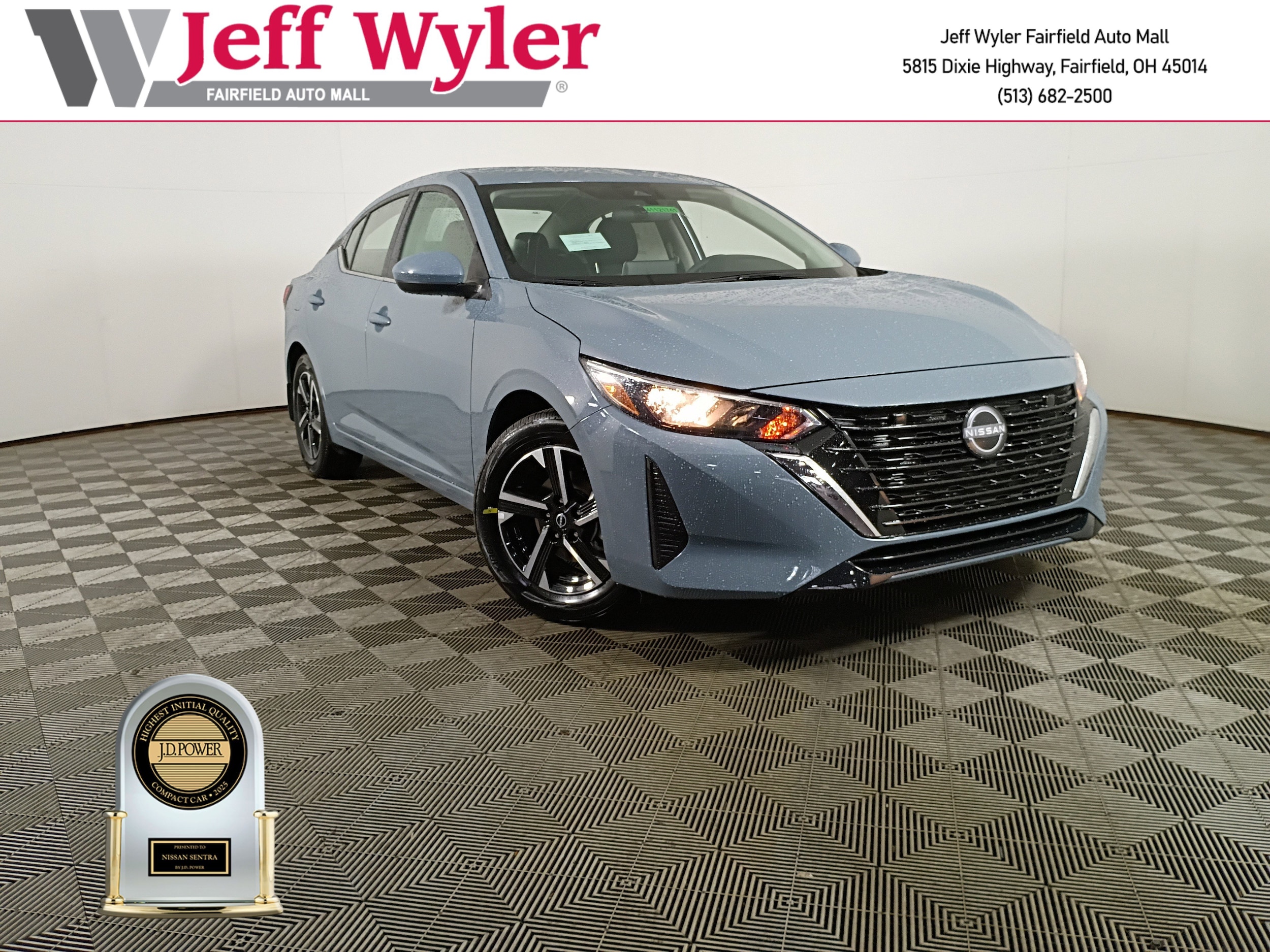 2025 Nissan Sentra SV's photo