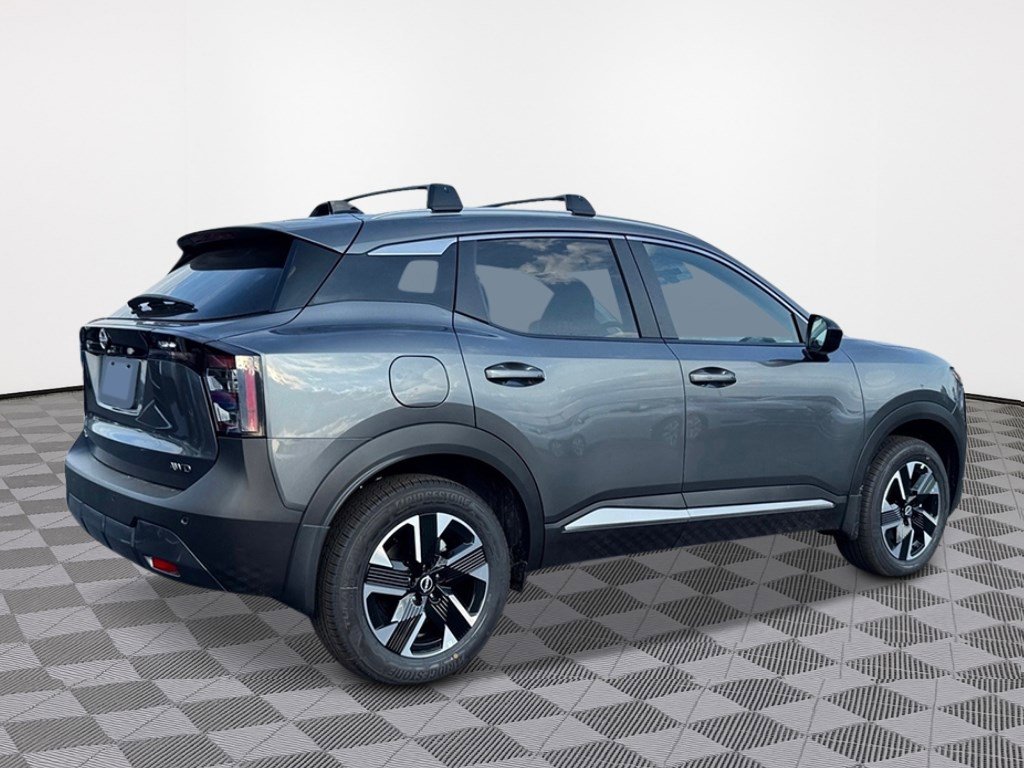 2026 Nissan Kicks SV photo 3