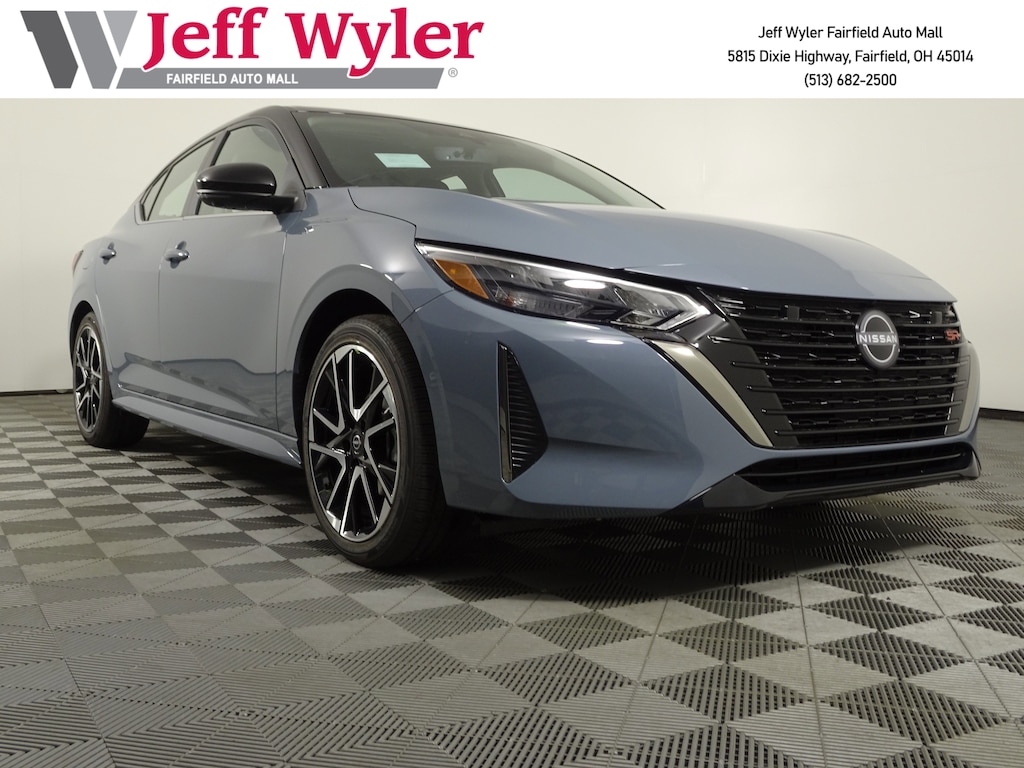 New 2025 Nissan Sentra SR Sedan