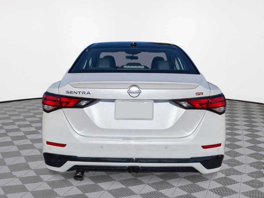 2025 Nissan Sentra SR photo 4
