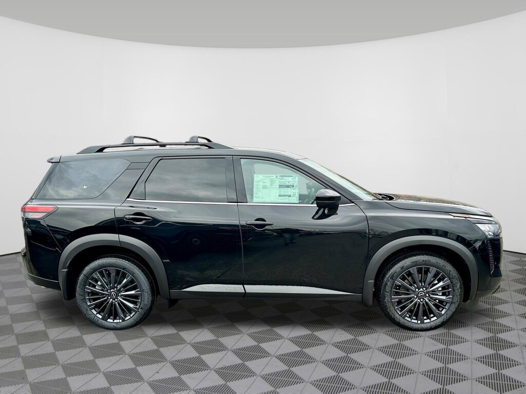 New 2026 Nissan Pathfinder SL SUV
