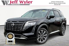 2026 Nissan Pathfinder Platinum SUV