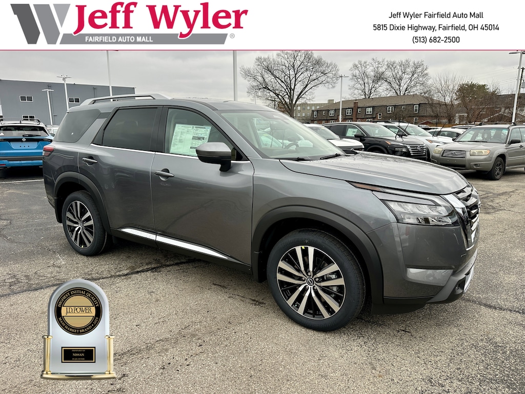 New 2025 Nissan Pathfinder Platinum SUV