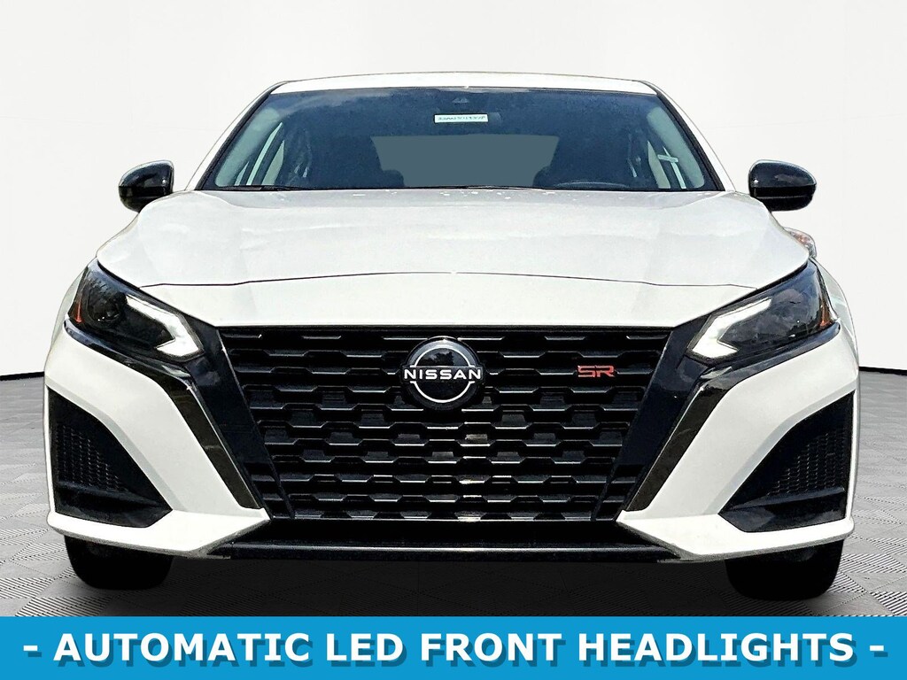 Used 2024 Nissan Altima 2.5 SR Sedan