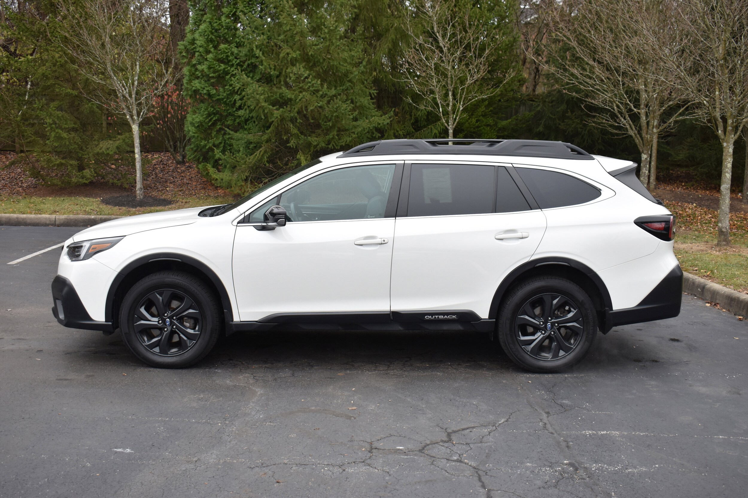 2020 Subaru Outback Onyx Edition XT photo 4