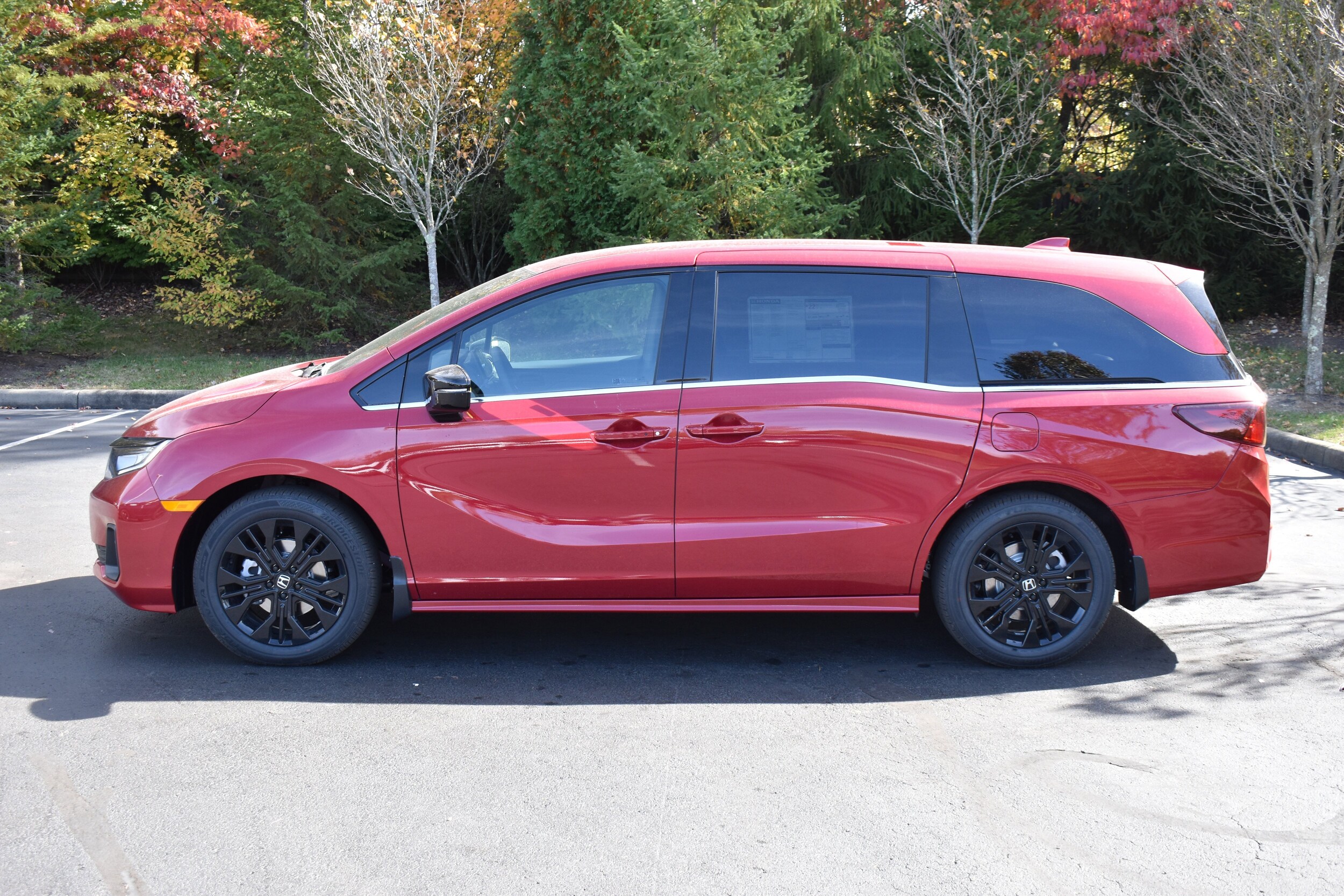 2026 Honda Odyssey photo 4