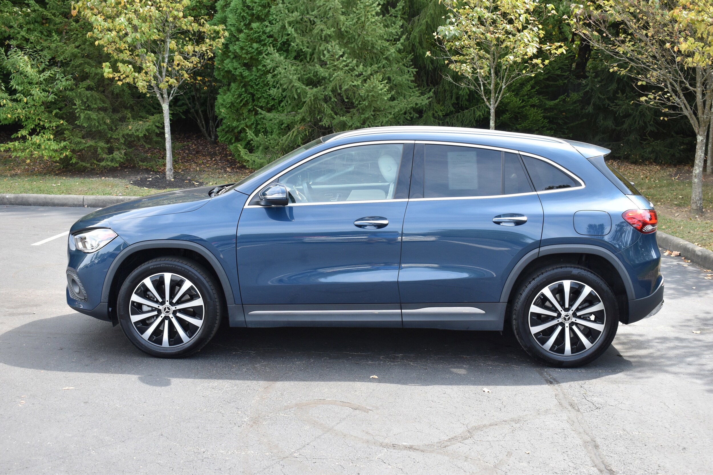 2022 Mercedes Benz GLA 250 photo 4
