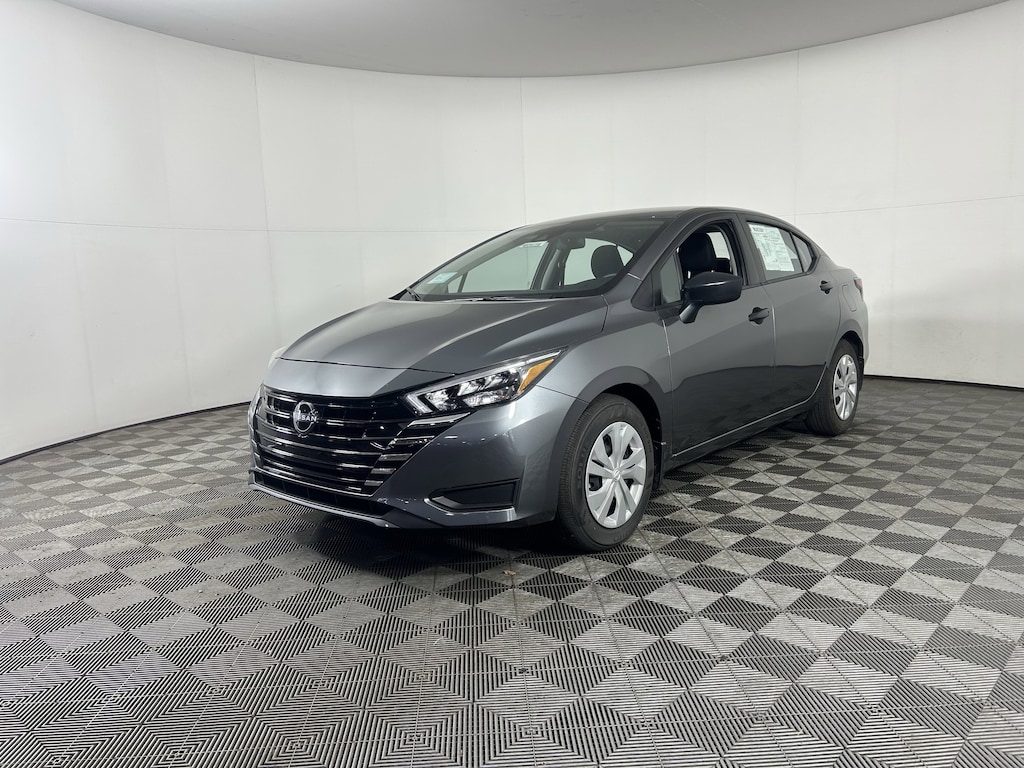 Used 2025 Nissan Versa 1.6 S Sedan