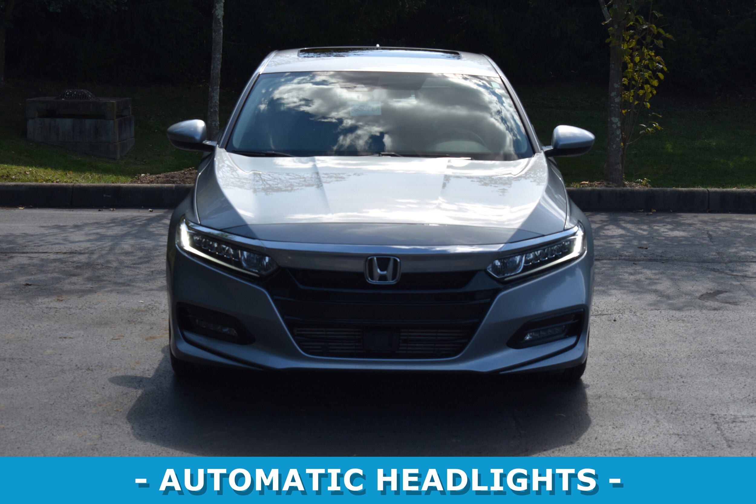 2019 Honda Accord EX photo 2