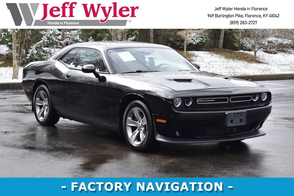 Used 2015 Dodge Challenger SXT Coupe