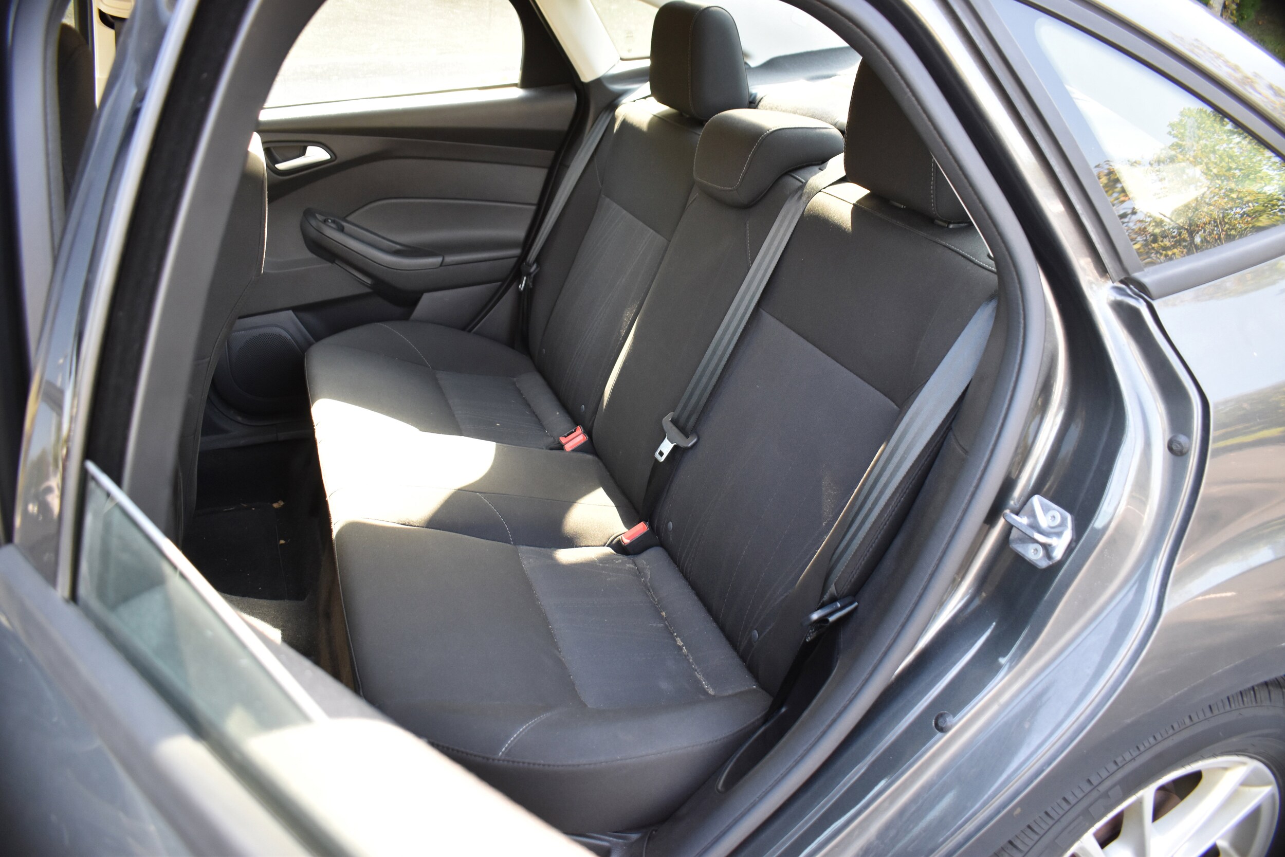 2017 Ford Focus SE photo 4