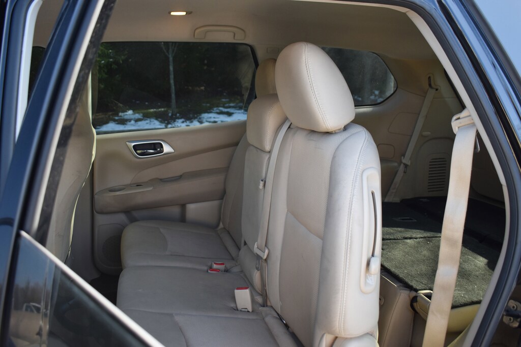 Used 2017 Nissan Pathfinder S SUV