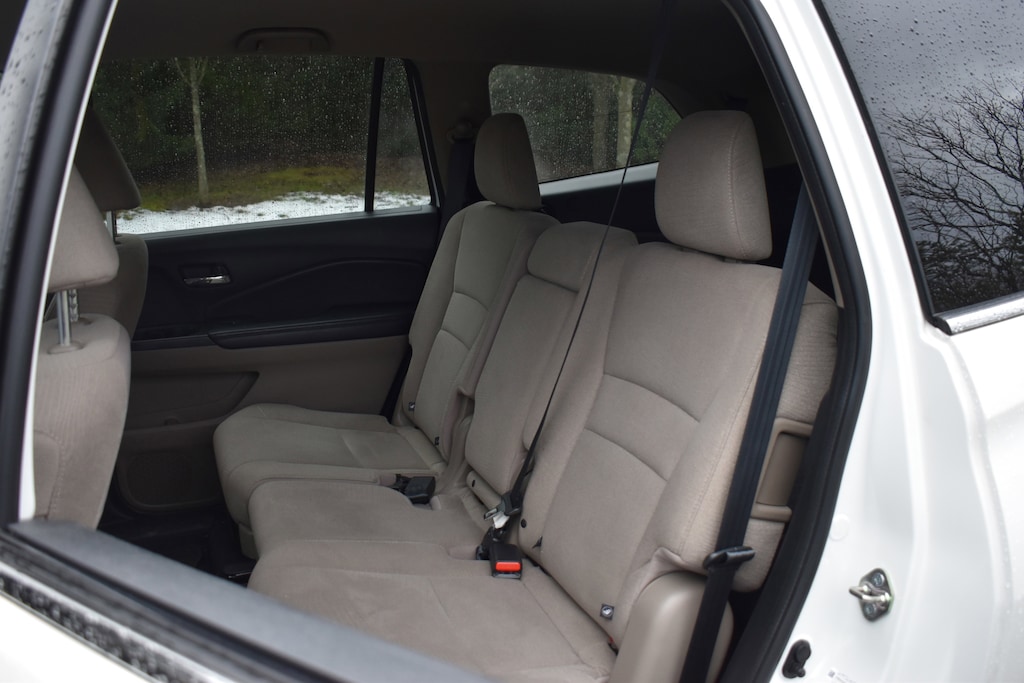 Used 2016 Honda Pilot EX AWD SUV