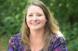 Staff member Jennifer Hammons from ID_df1040c0fcac