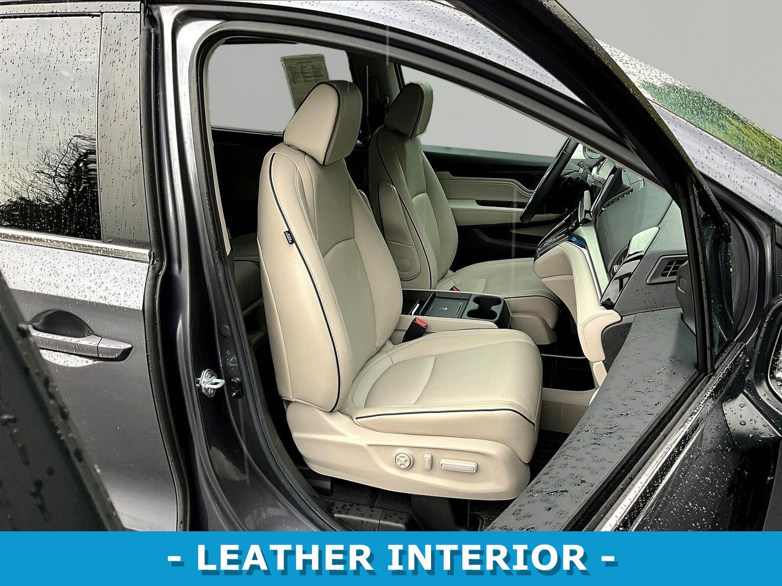 2025 Honda Odyssey Touring - Photo 33