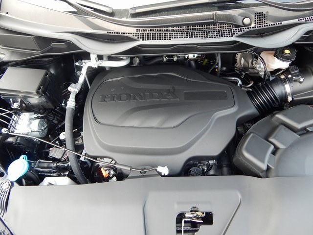 2026 Honda Odyssey Elite - Photo 10
