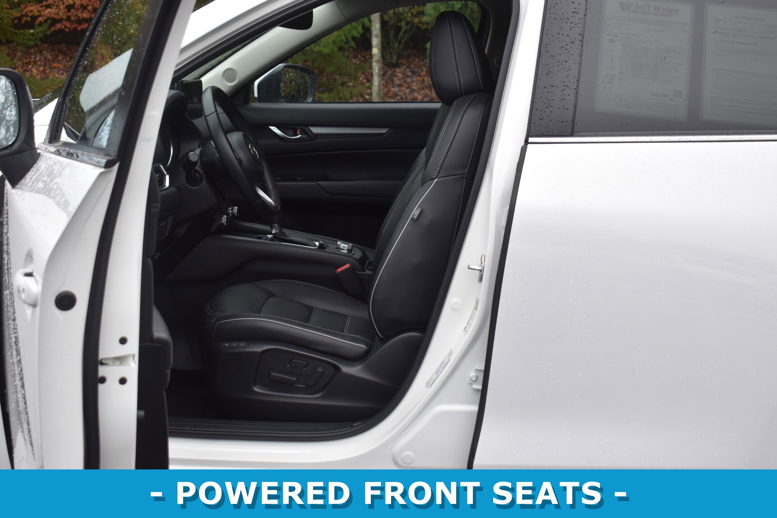 2024 Mazda CX-5 2.5 S Preferred photo 3