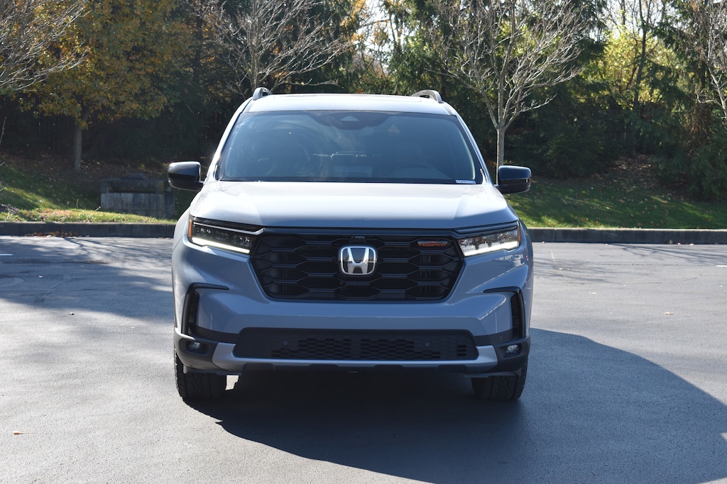 New 2025 Honda Pilot TrailSport SUV