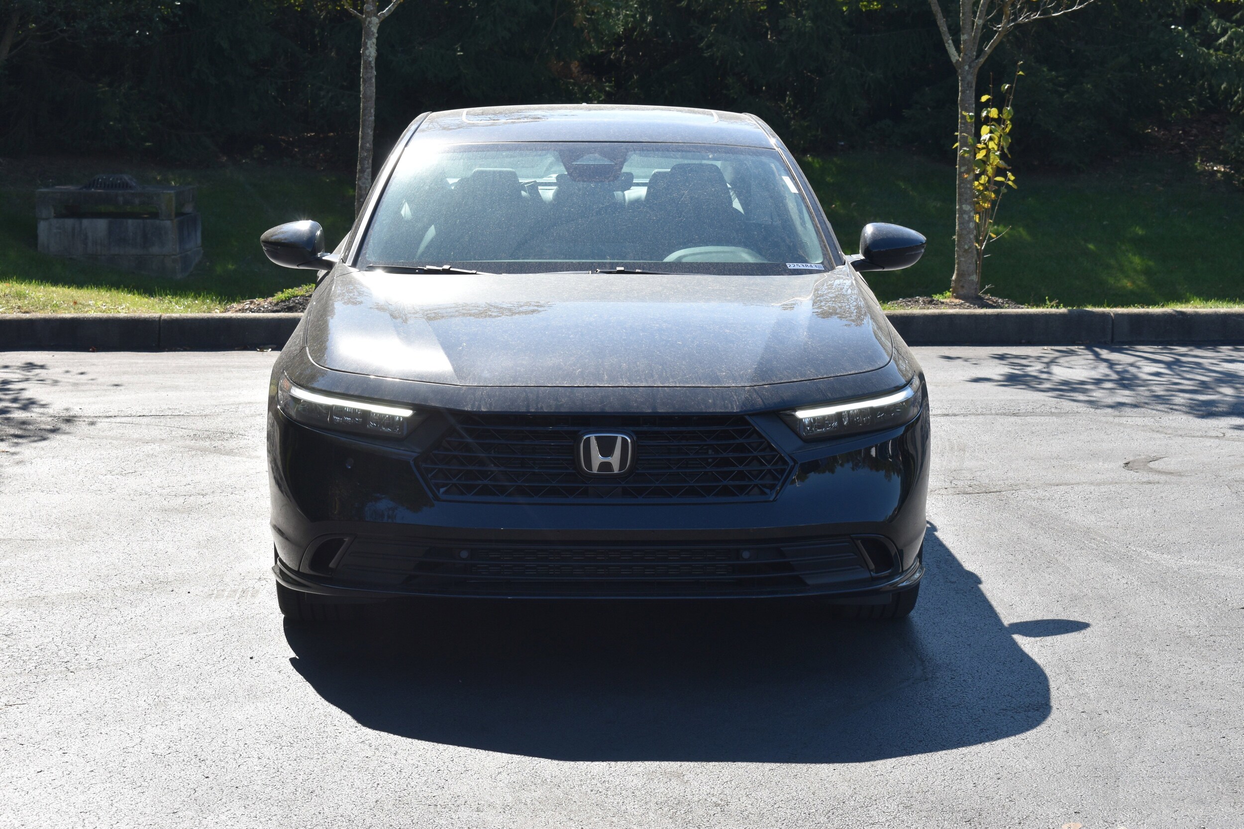 2025 Honda Accord Hybrid EX-L photo 2