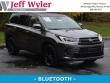 Used 2019 Toyota Highlander SE V6 SUV