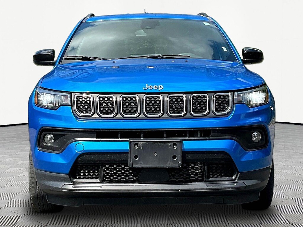 Used 2024 Jeep Compass Latitude SUV