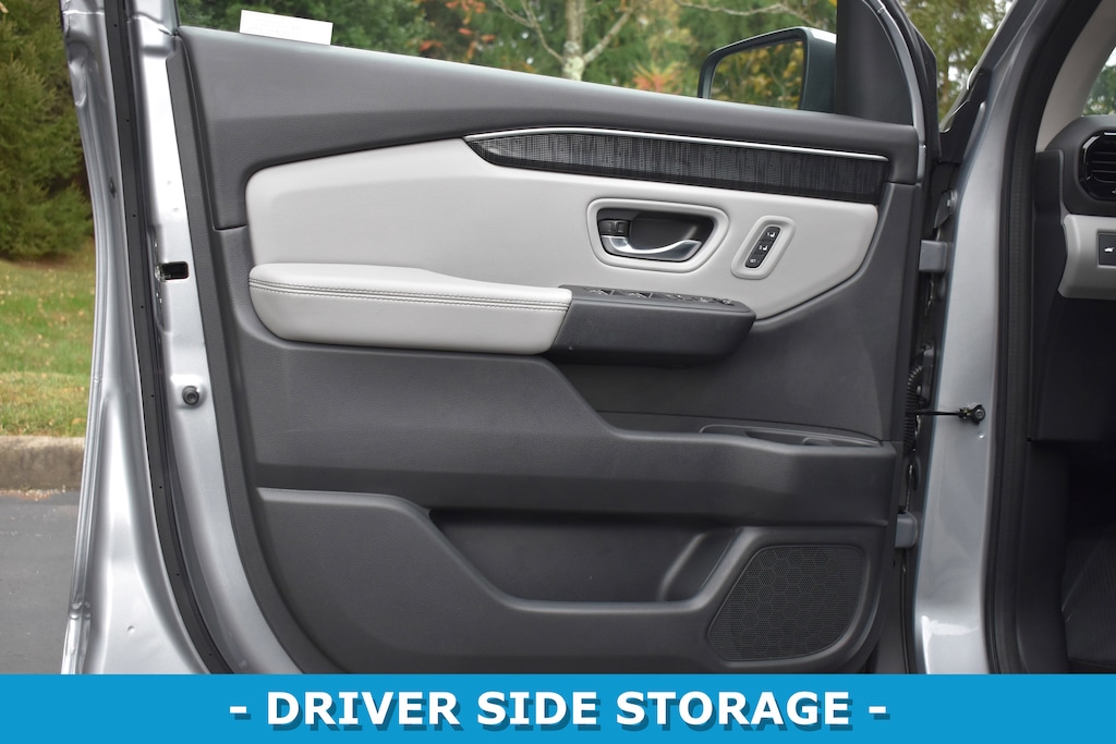 Used 2023 Honda Pilot Elite SUV