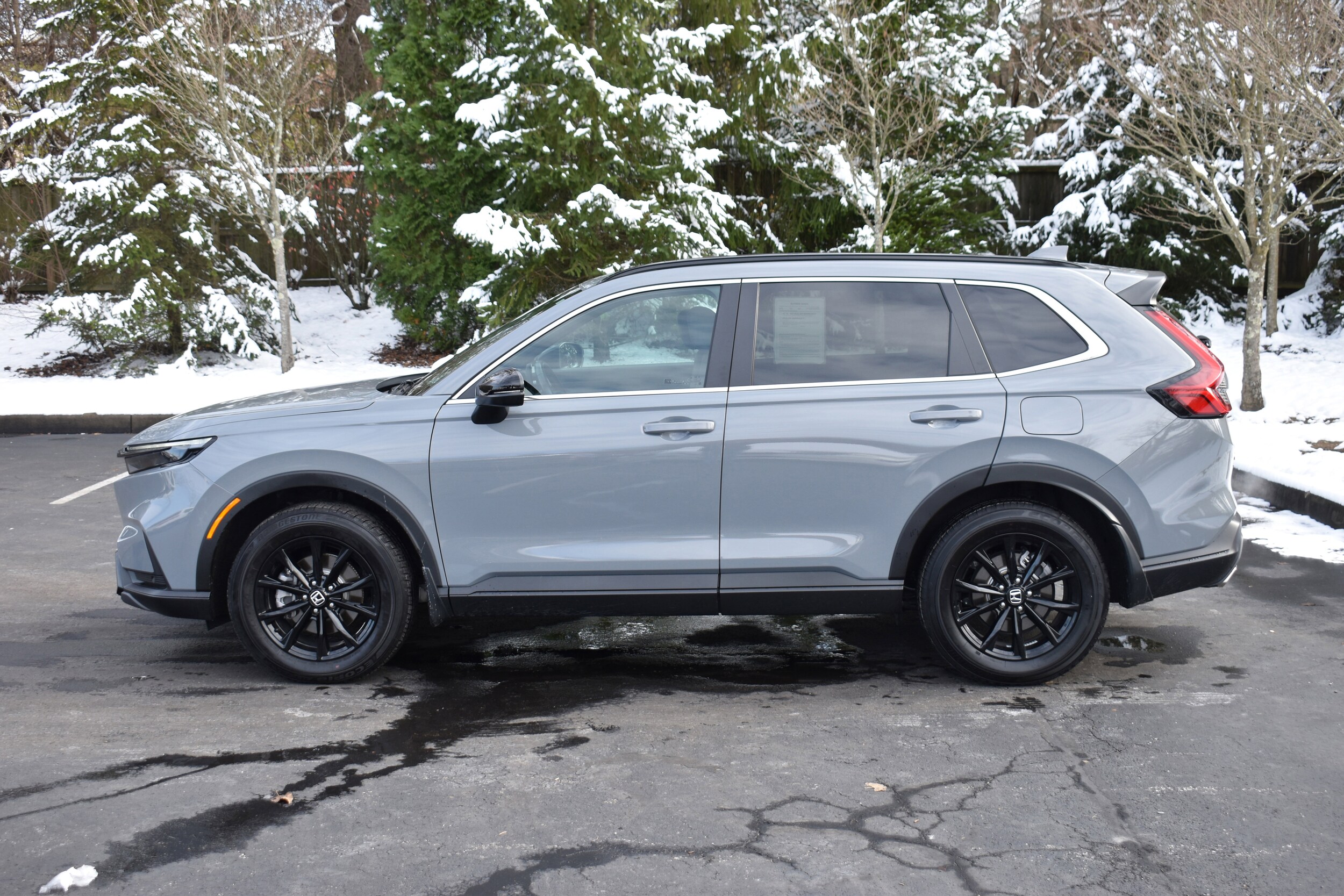 2025 Honda CR-V Hybrid Sport-L photo 3