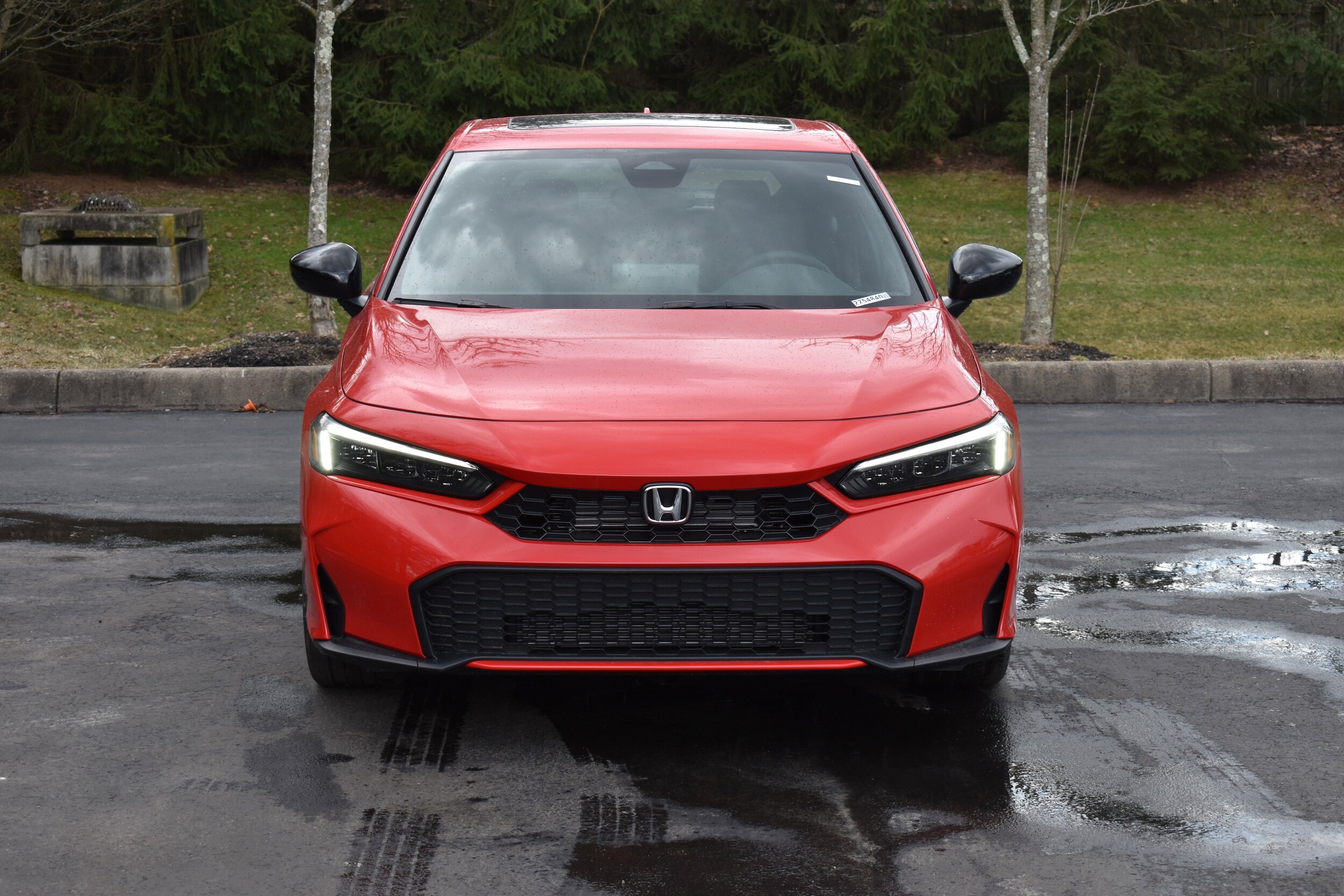 2026 Honda Civic Hatchback Hybrid Sport photo 2