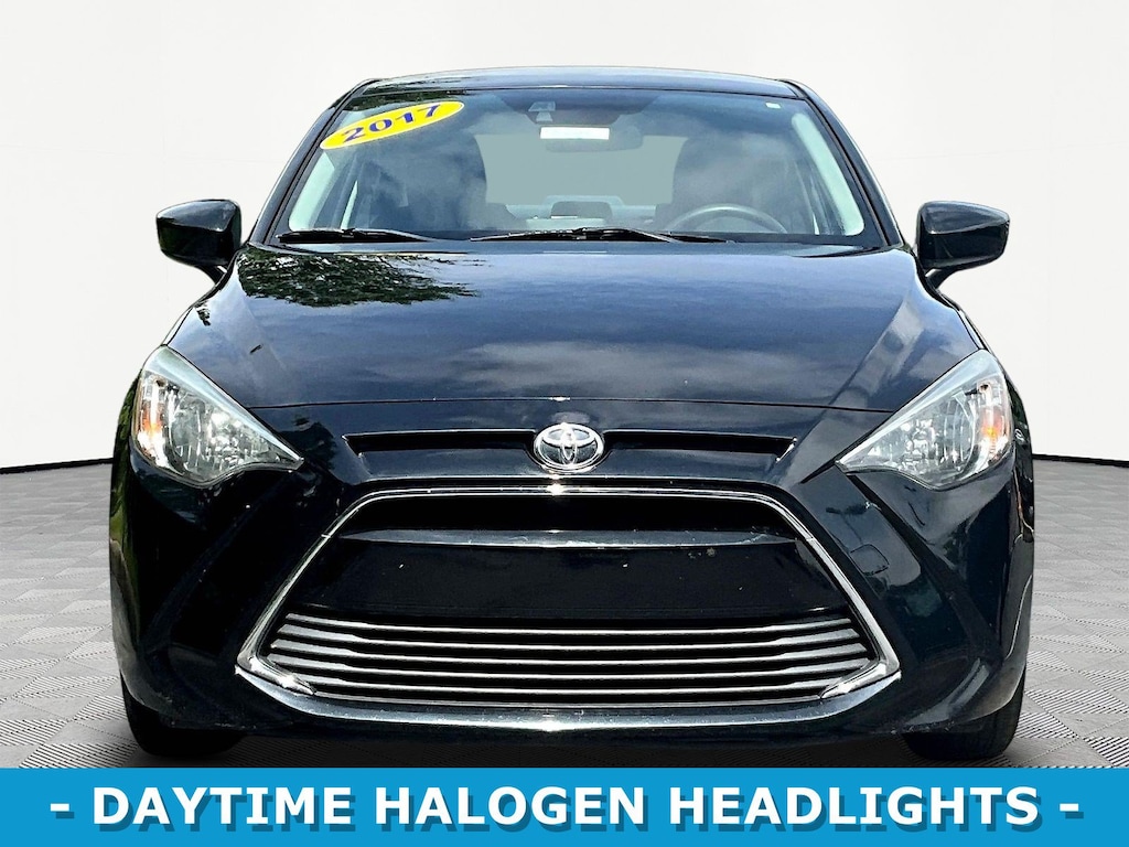 Used 2017 Toyota Yaris iA Base Sedan
