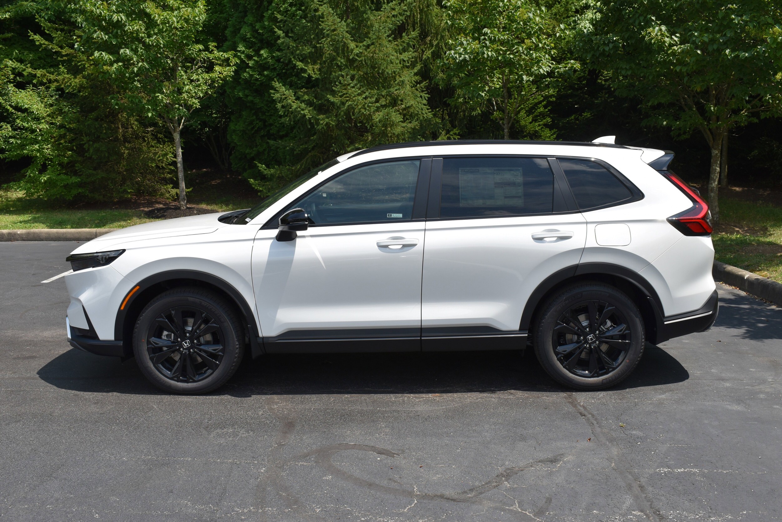 2026 Honda CR-V Hybrid Sport Touring photo 4