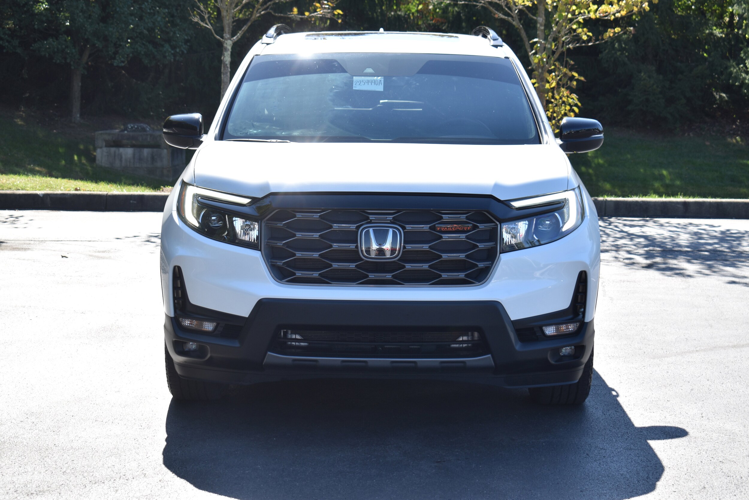 2022 Honda Passport TrailSport photo 2