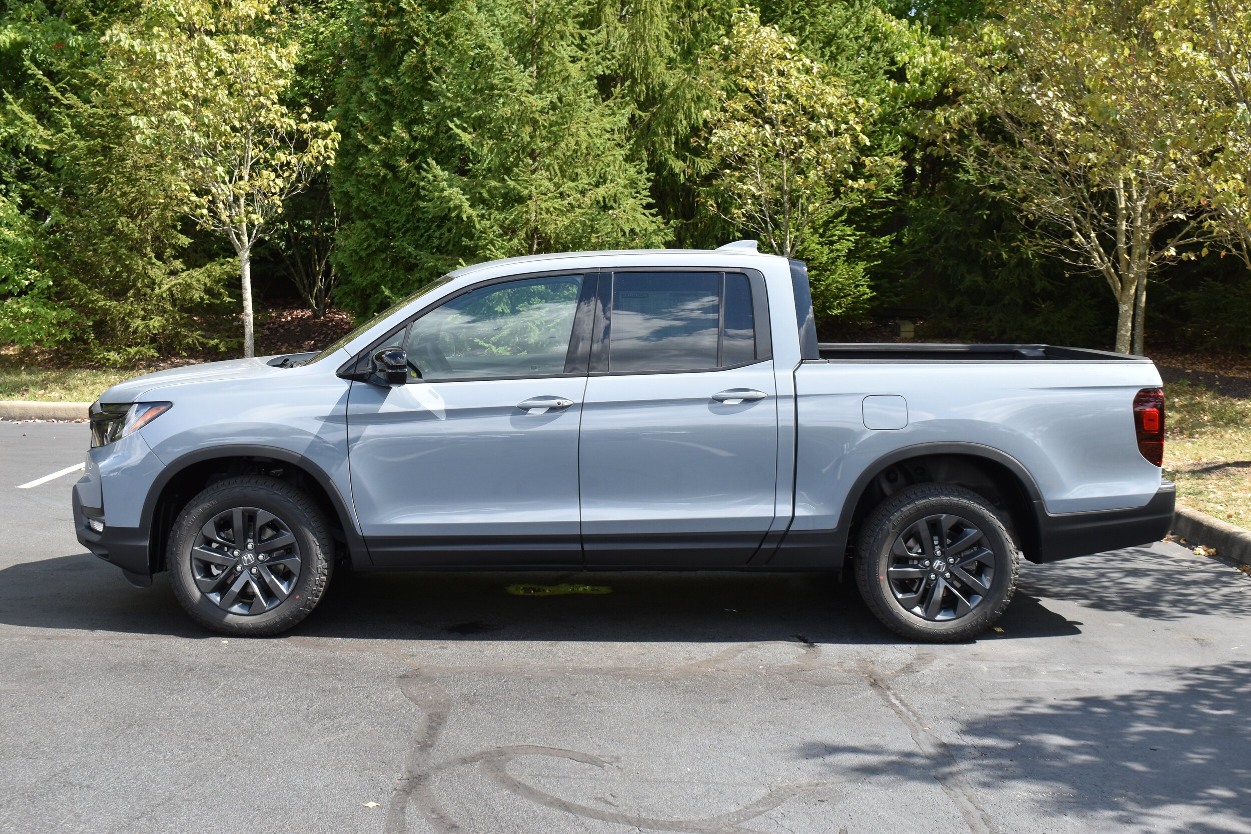 2025 Honda Ridgeline Sport photo 4