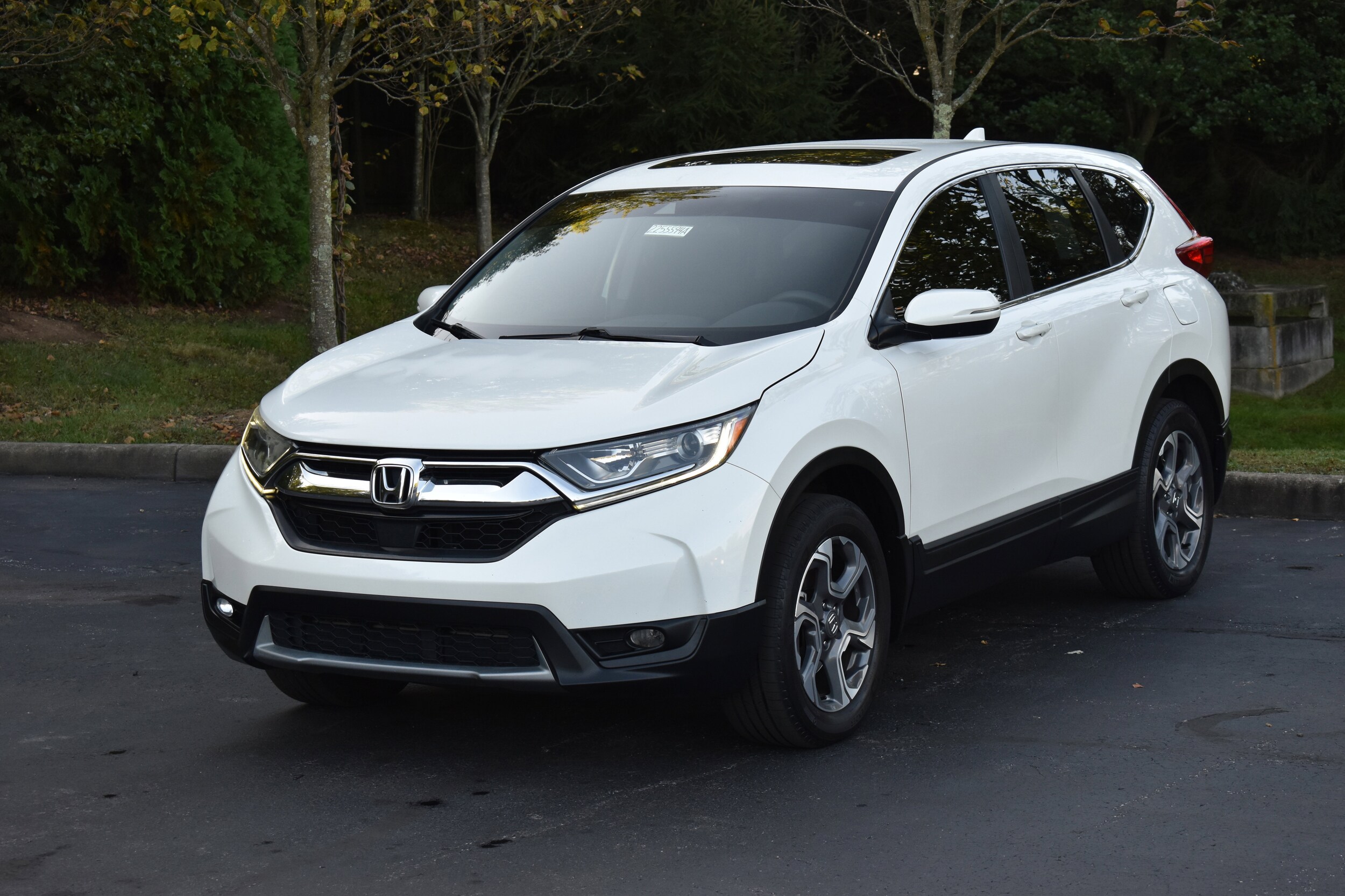 2017 Honda CR-V EX photo 3