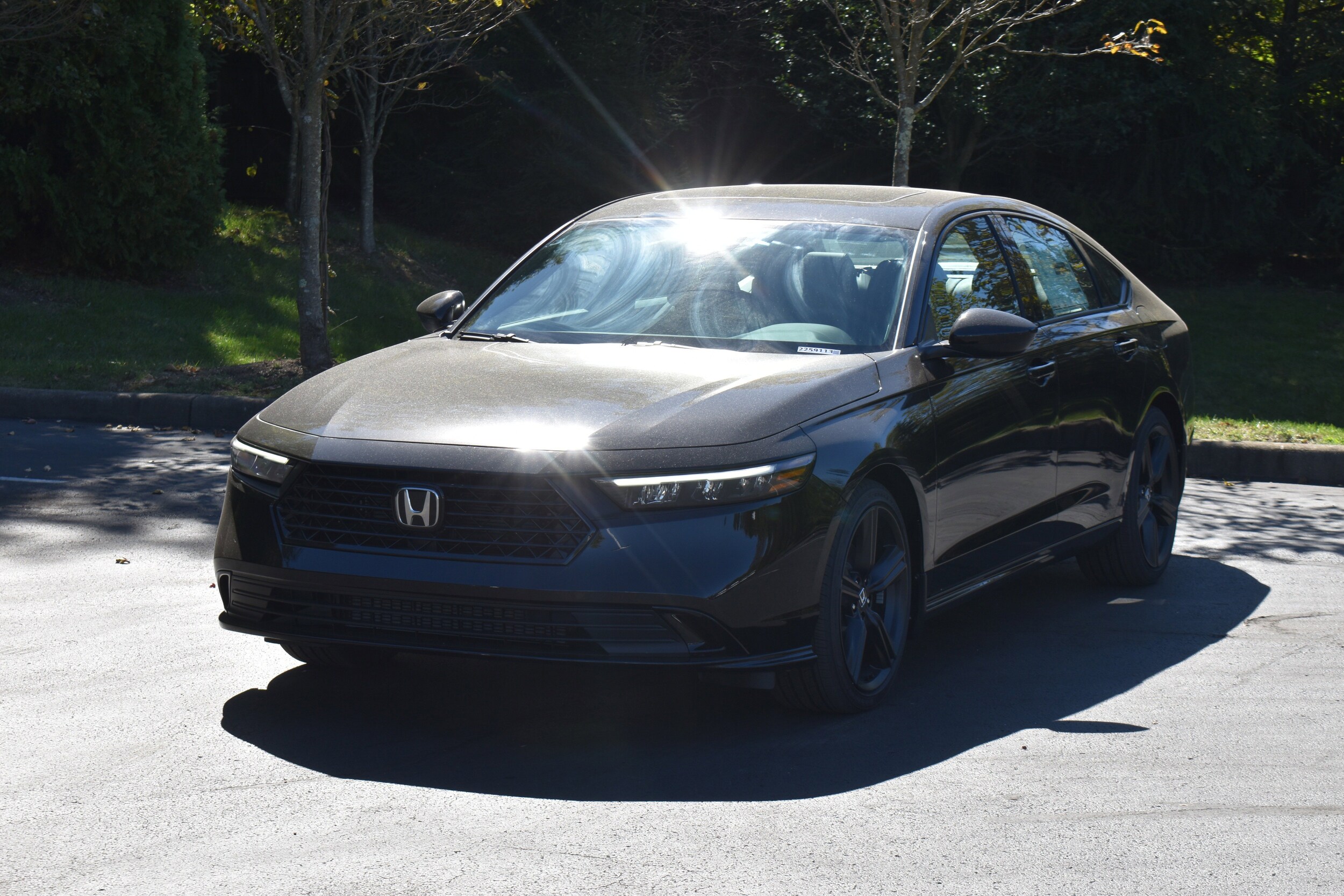 2025 Honda Accord Hybrid Sport-L photo 3