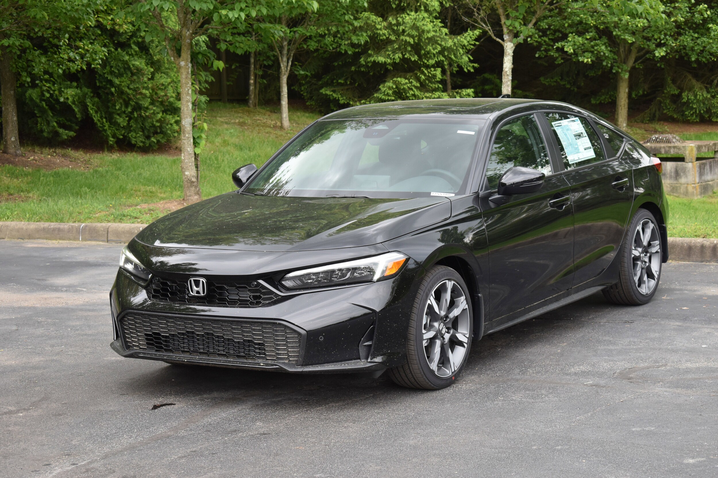 2026 Honda Civic Hybrid Sport Touring Hatchback photo 3