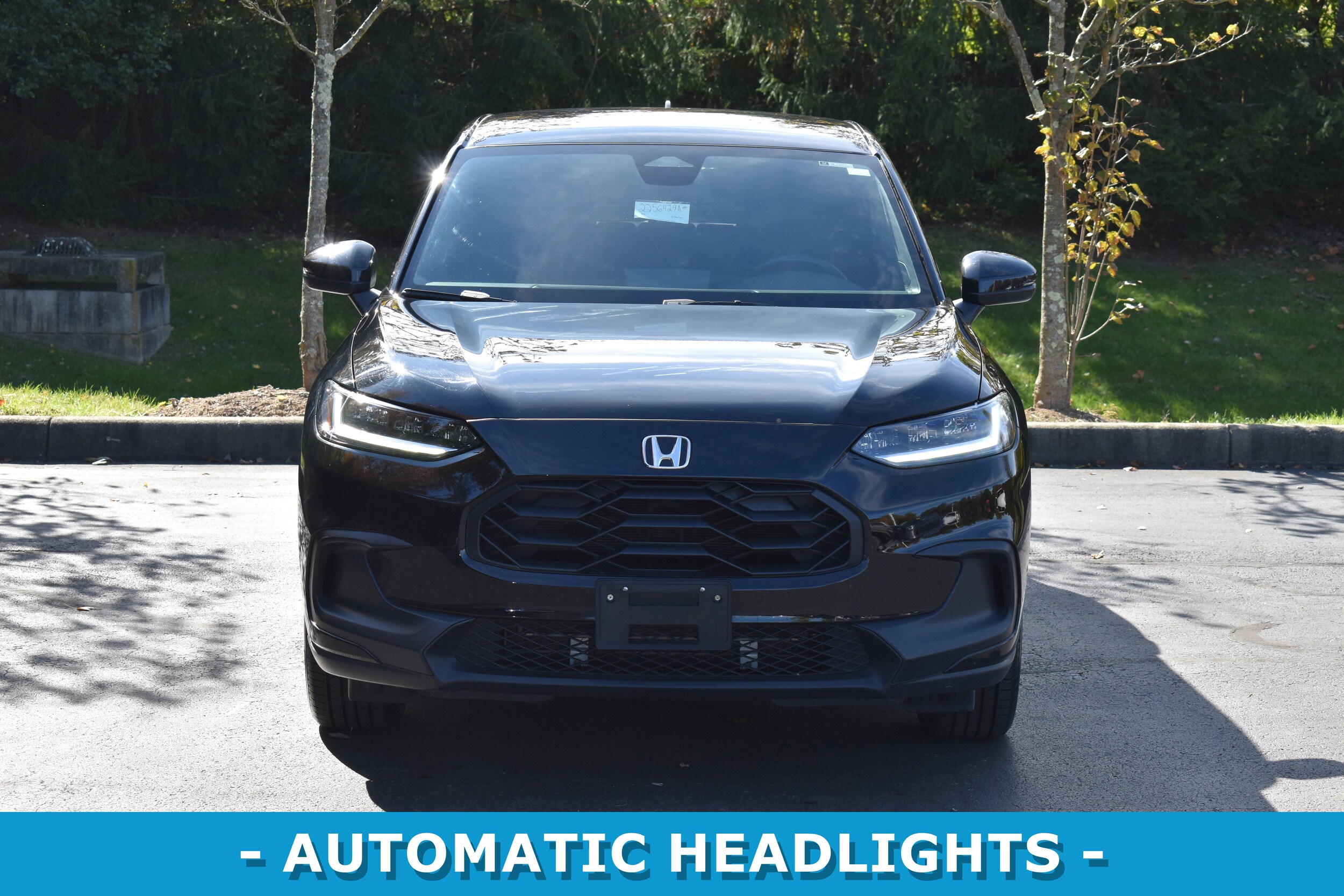 2023 Honda HR-V Sport 2WD photo 2