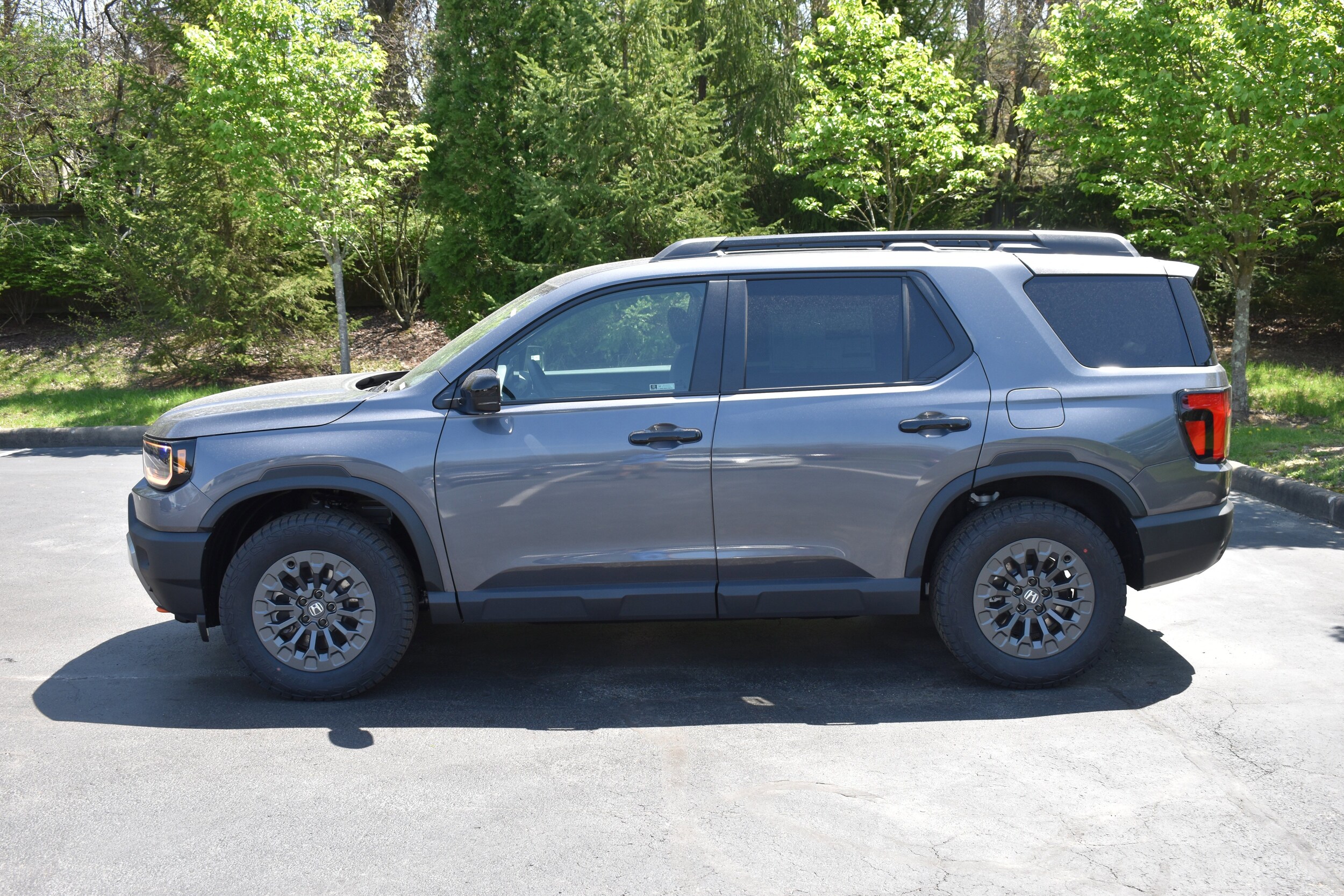 2026 Honda Passport TrailSport photo 4