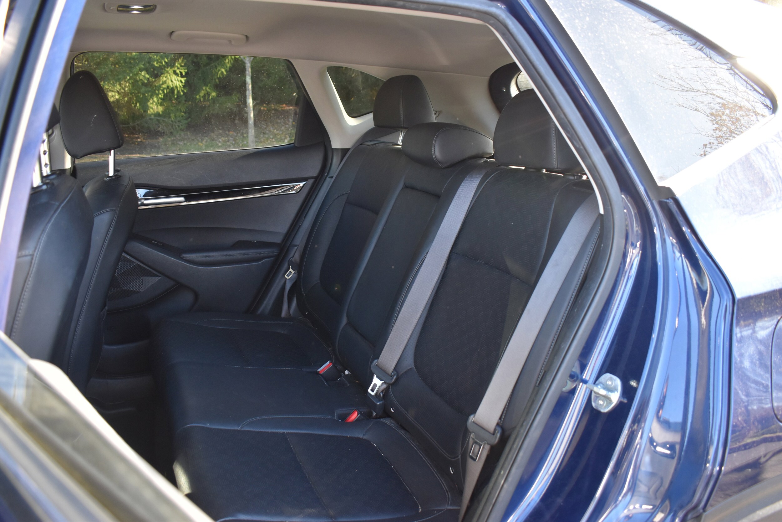 2021 Kia Seltos EX photo 3