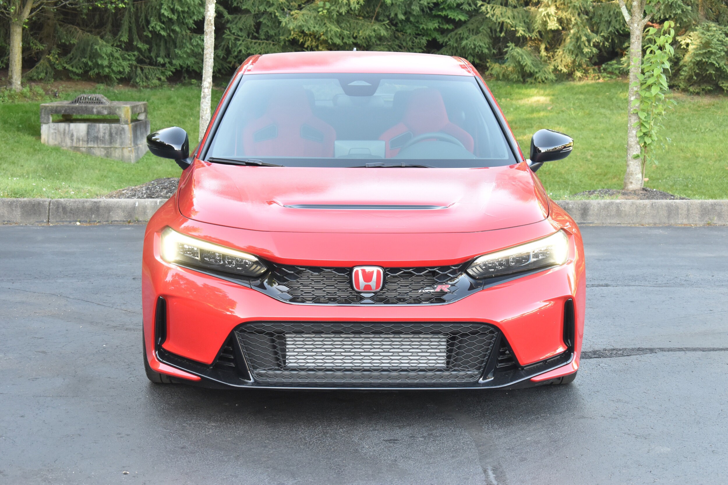 2025 Honda Civic Type R photo 2