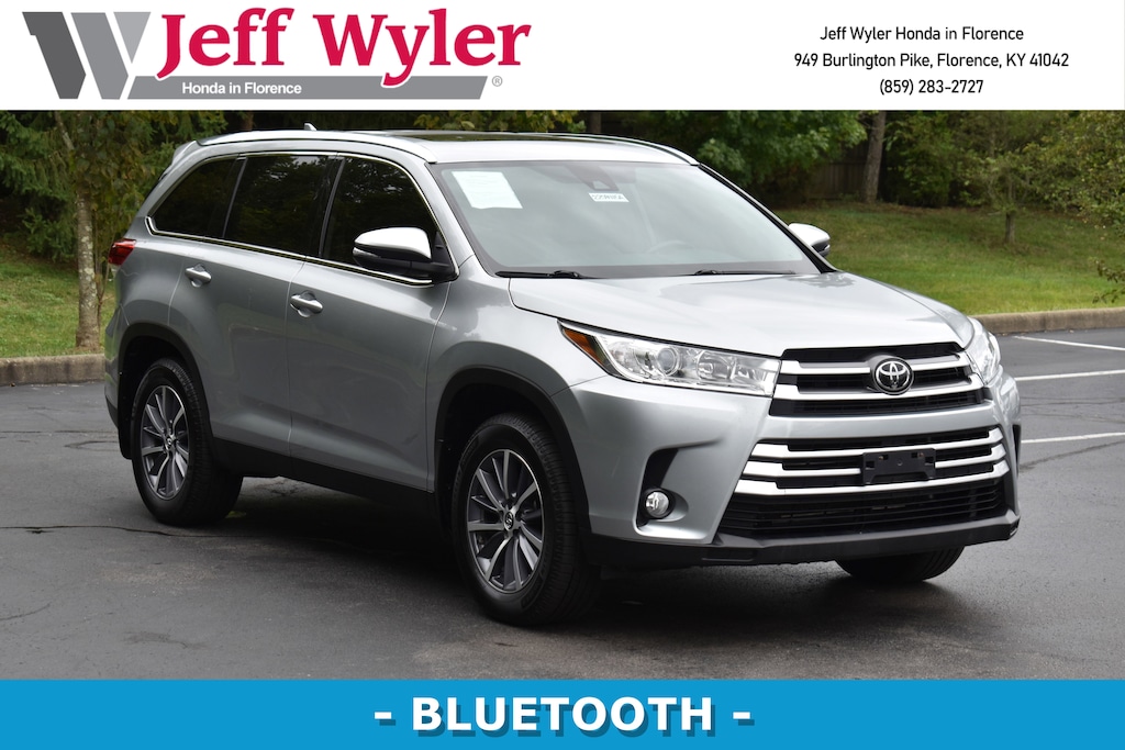Used 2019 Toyota Highlander XLE V6 SUV