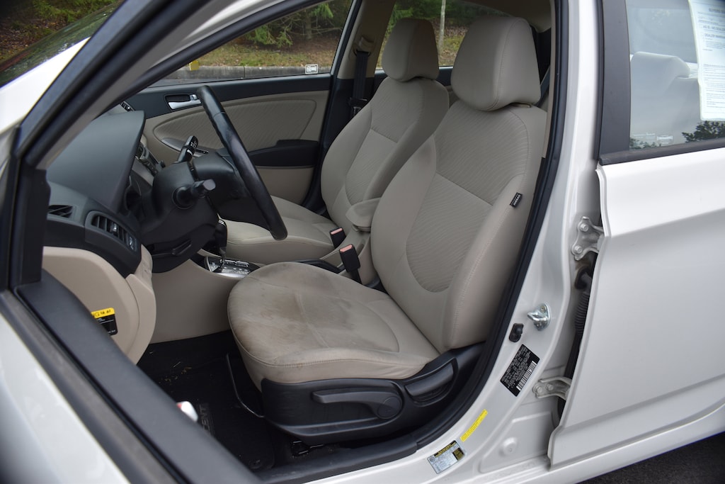 Used 2016 Hyundai Accent SE Sedan