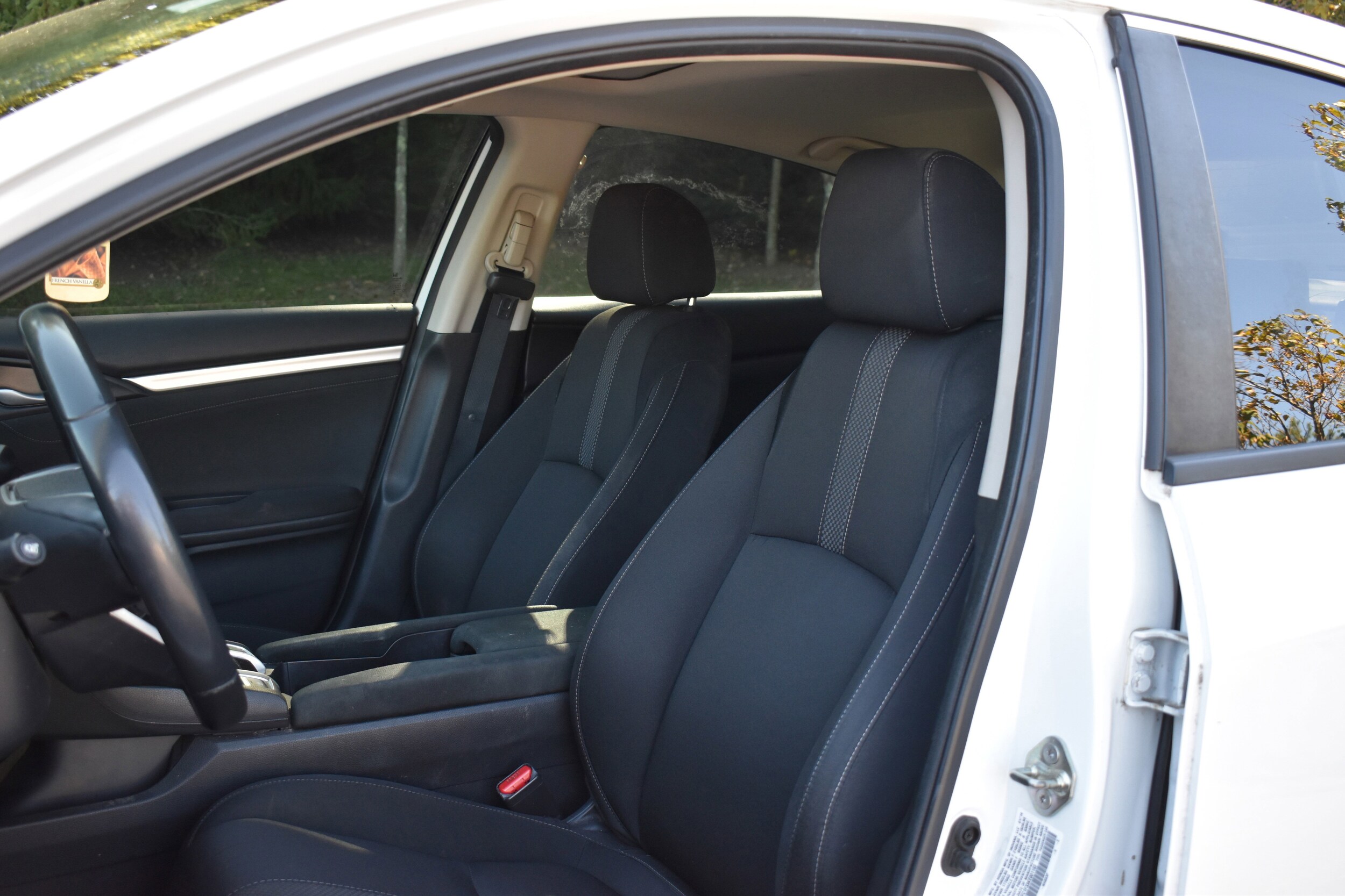 2019 Honda Civic EX photo 3