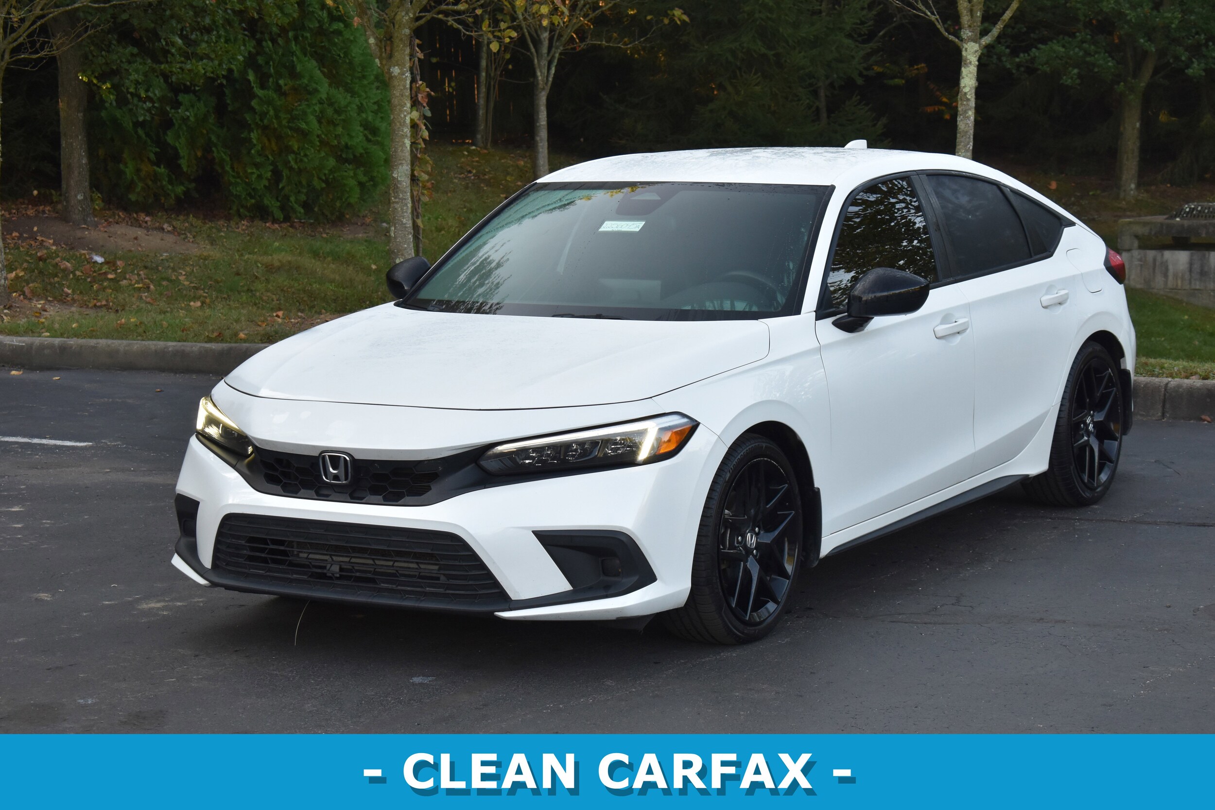 2023 Honda Civic Sport Hatchback photo 3