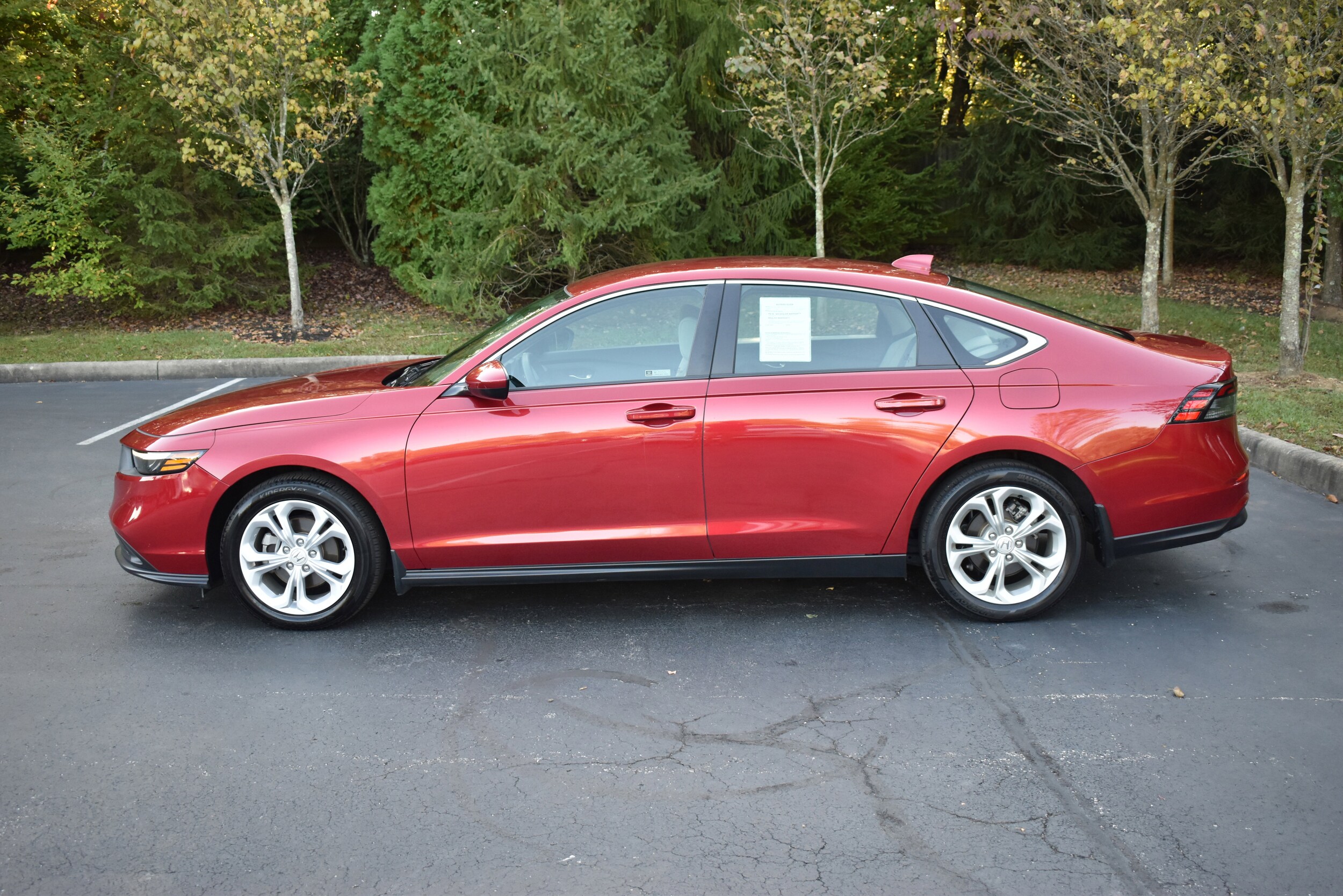 2023 Honda Accord LX photo 4
