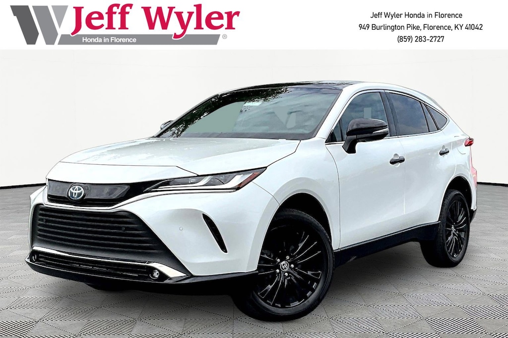 Used 2024 Toyota Venza XLE SUV
