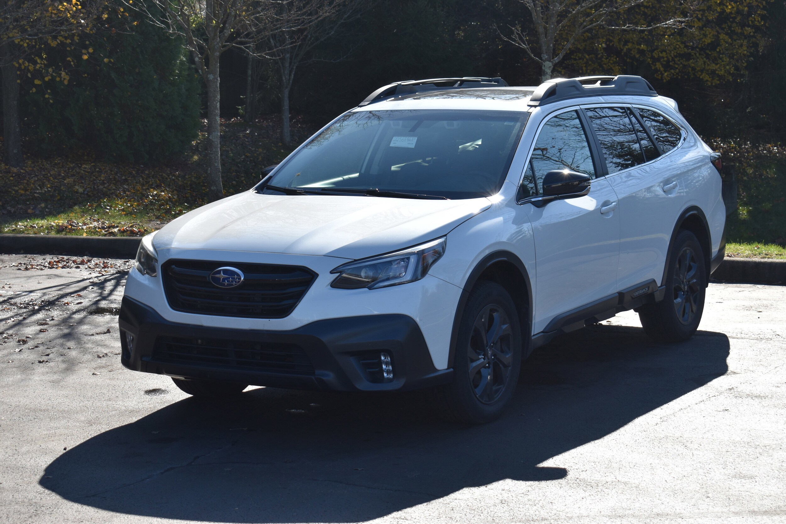 2020 Subaru Outback Onyx Edition XT photo 2