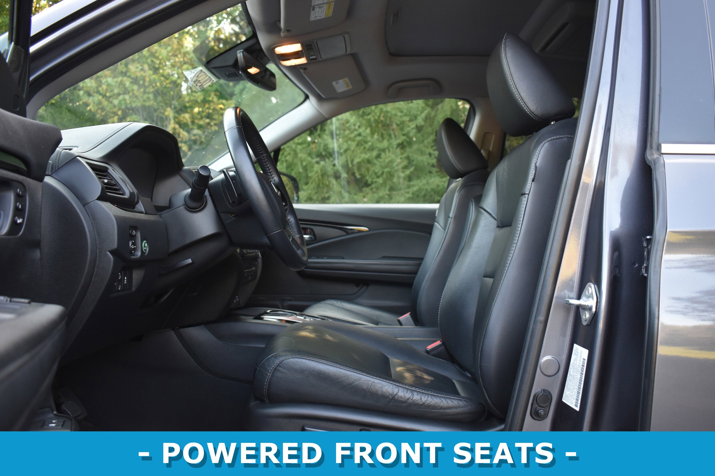 2022 Honda Pilot Touring photo 4