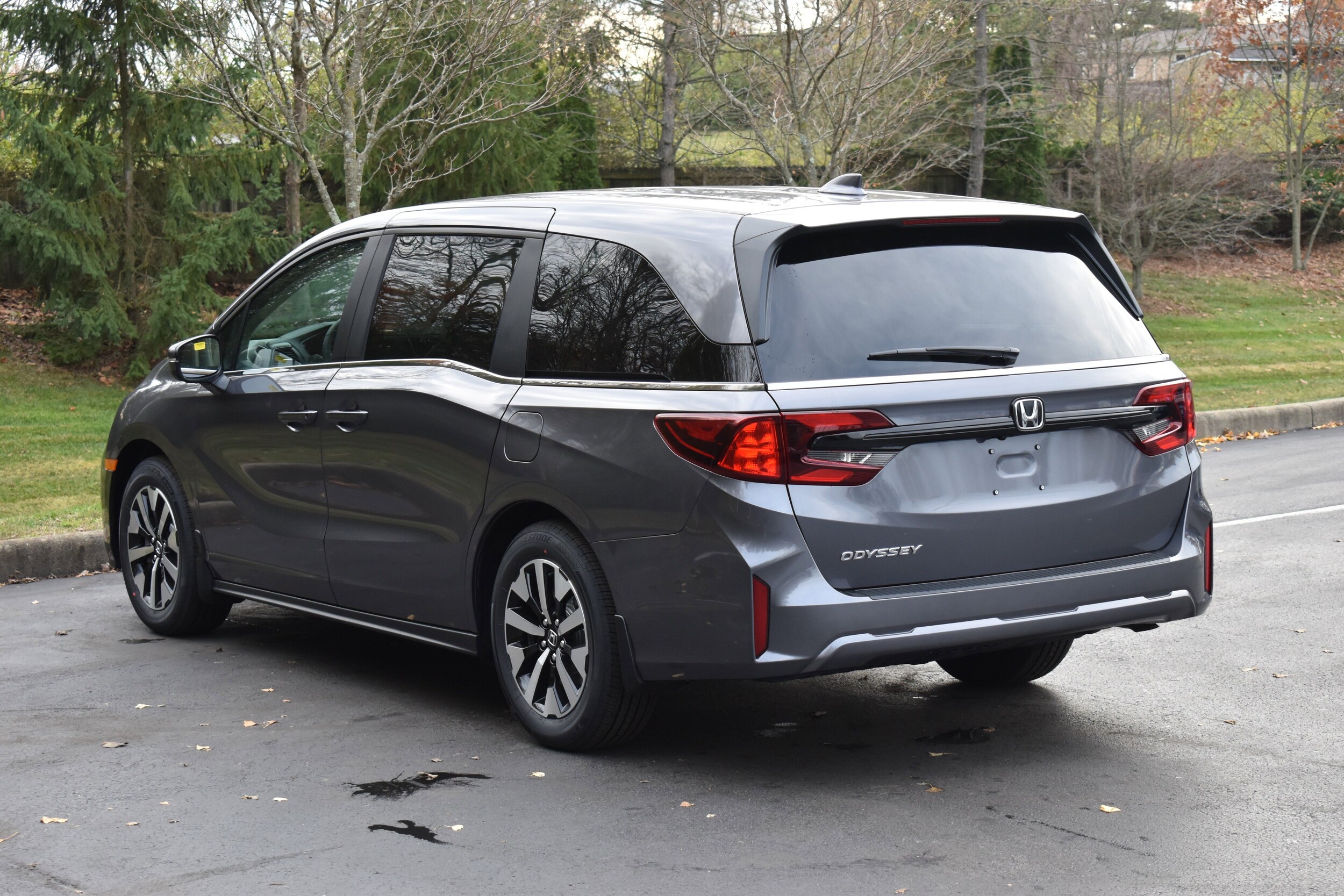 2026 Honda Odyssey EX-L photo 2